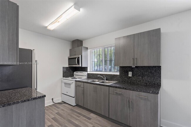 Foto del edificio - 2325 NW 29th St