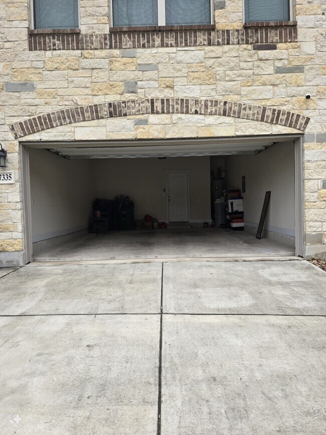 Building Photo - 17335 Brachetto