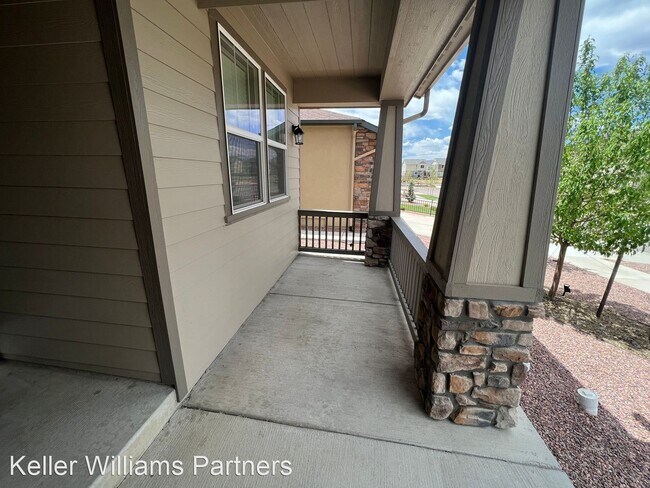 Building Photo - 5 br, 4 bath House - 8765 Meadow Tree Trail