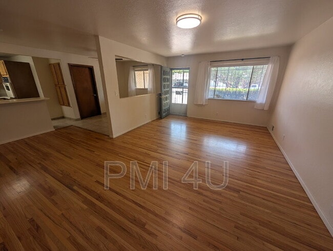 Building Photo - 2729 Chama St NE