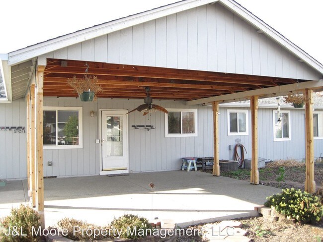 Building Photo - 4 br, 3 bath House - 2006 Springbrook Rd