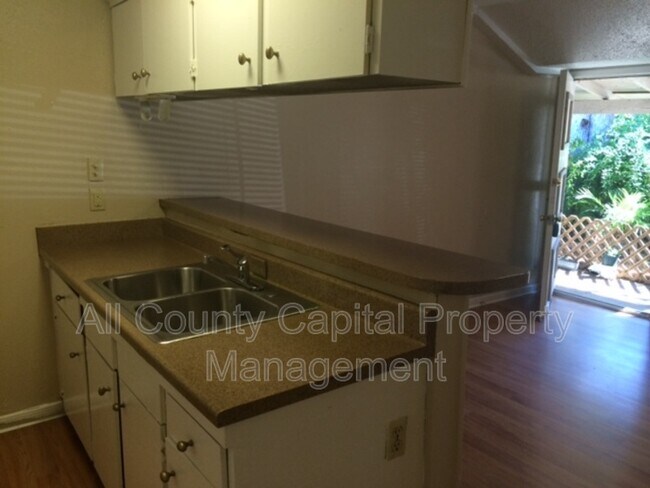 Building Photo - 3800 Allegro Lugar St