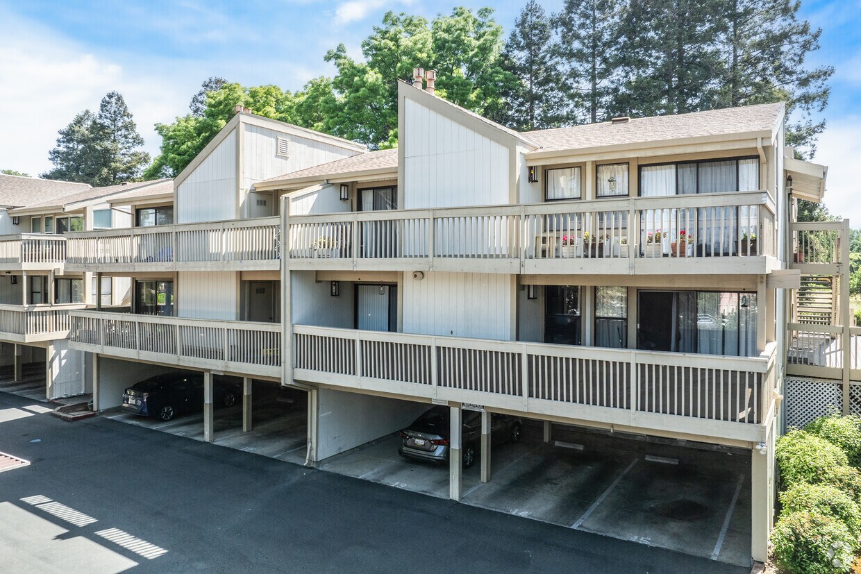 exterior - Creekwood Terrace