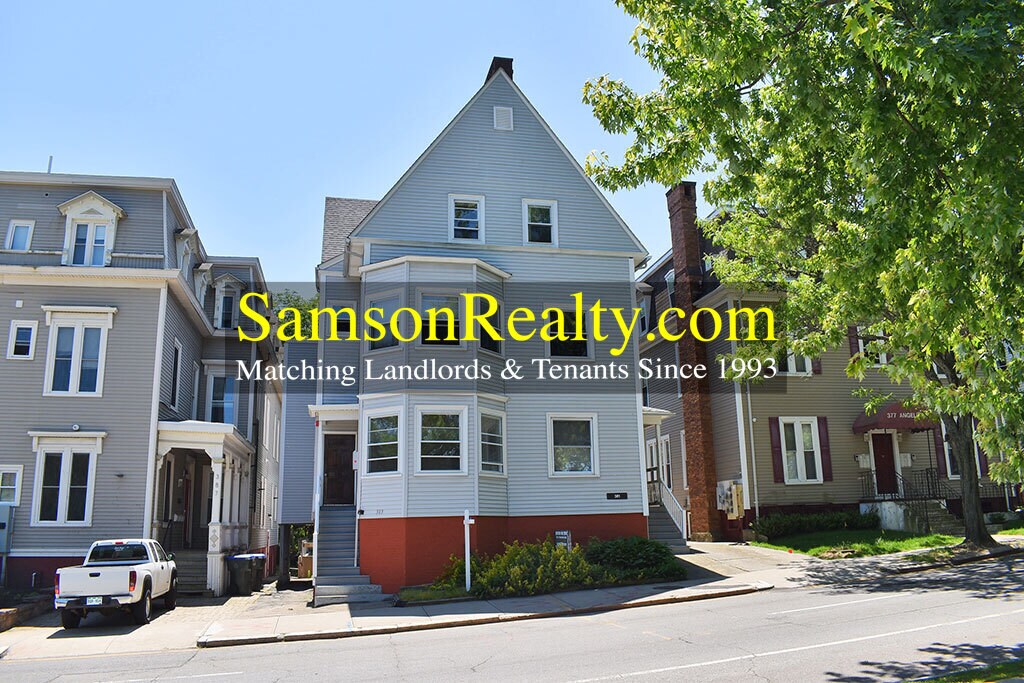 Primary Photo - 381 Angell St