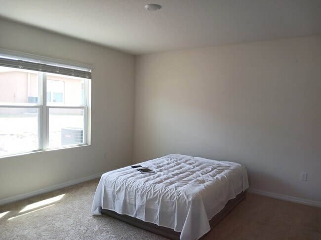 Foto del edificio - 1264 Berry Ln