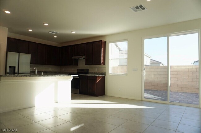 Foto del edificio - 9054 Lucky Crest St