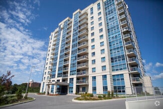 Building Photo - Barrett Place II