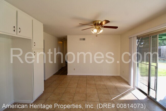 Foto del edificio - 3 br, 2 bath House - 8575 Keystone Court