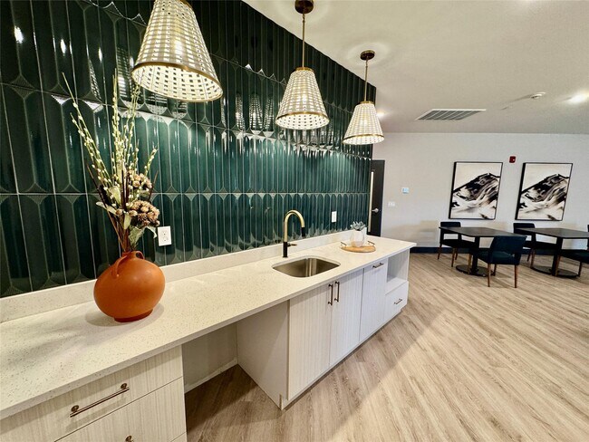 Foto del edificio - 306 Bluestone Ct