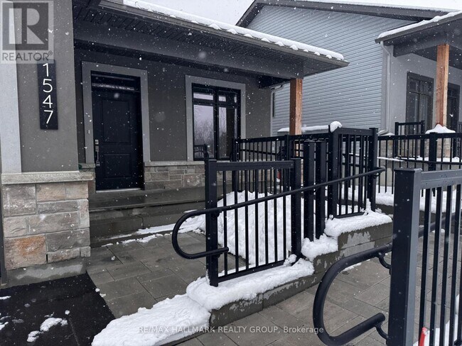 Building Photo - 1547 Flanders Rd