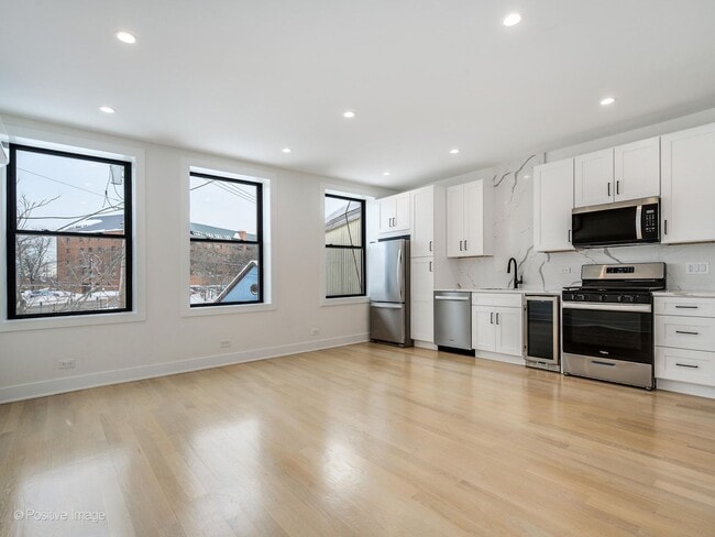 Foto del edificio - 133-143 Vine Ave