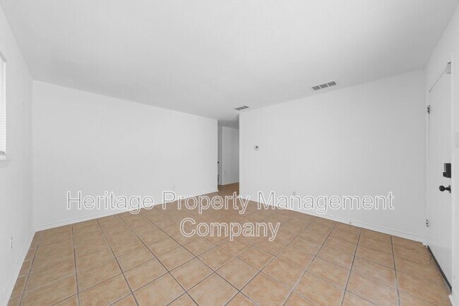 Building Photo - 4942 Driskill St