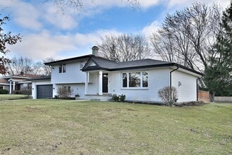 Building Photo - 263 Bobwhite Ln