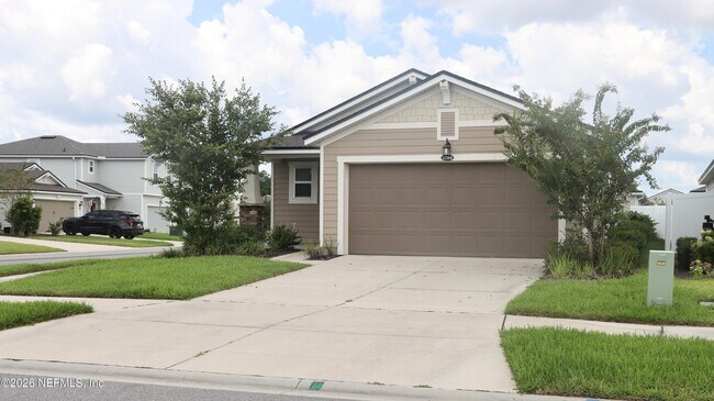 Foto del edificio - 13184 Holsinger Blvd