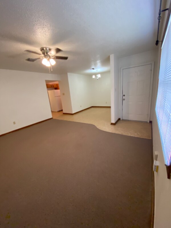 Building Photo - 307 Ave B