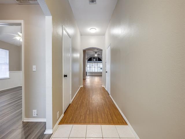 Foto del edificio - 734 Winding Oak Bend