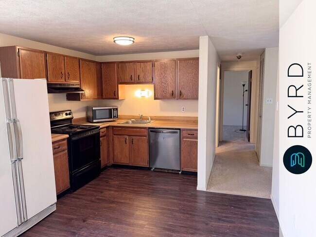 Foto del edificio - 2411 Carriage Creek Rd