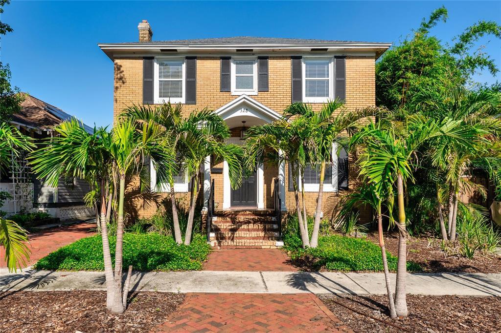 Foto principal - 528 6th St N