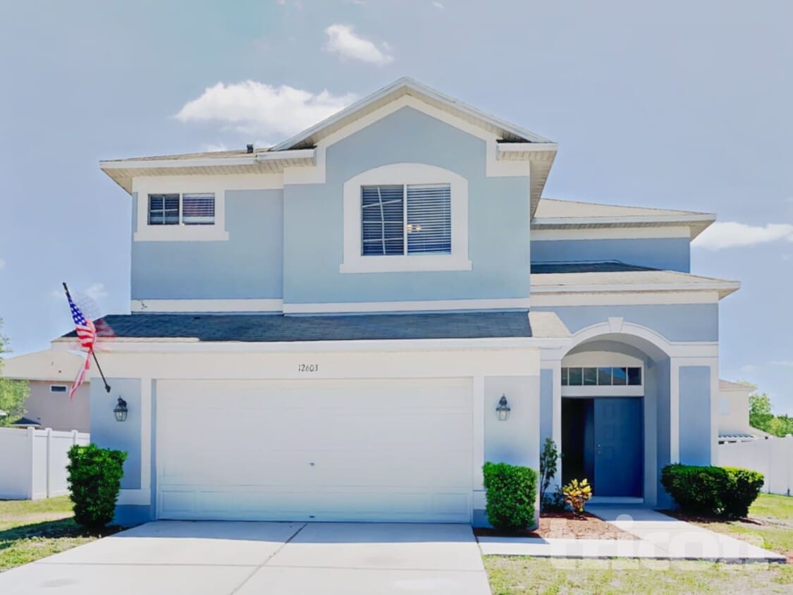 Foto principal - 12603 Longcrest Dr