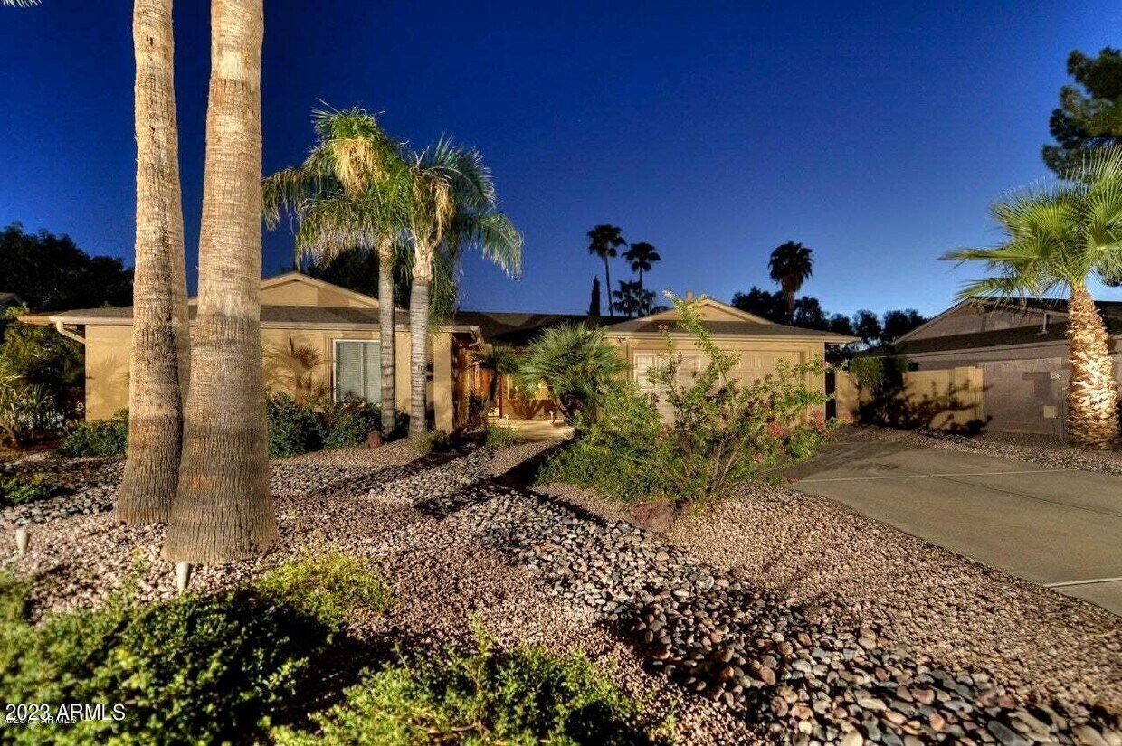 Foto principal - 5909 E Marilyn Rd