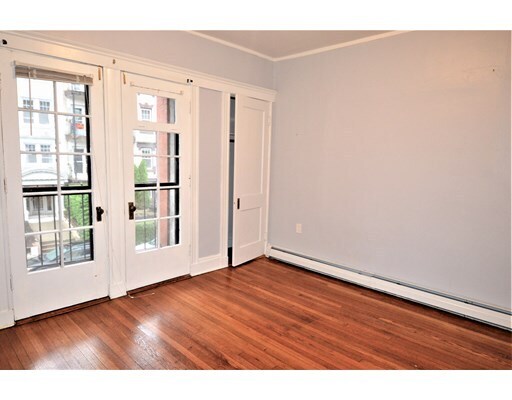 Foto del edificio - 50 Englewood Ave