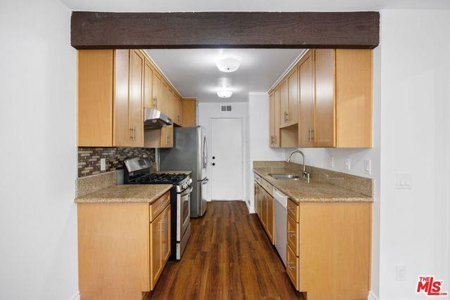 Foto del edificio - 12316 Runnymede St