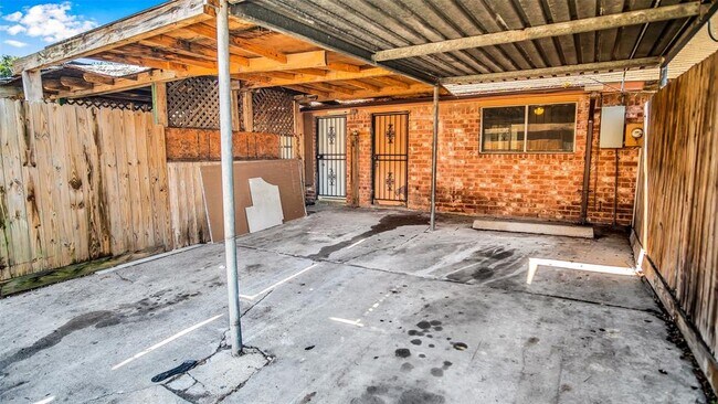 Building Photo - 59 Casa Grande Dr