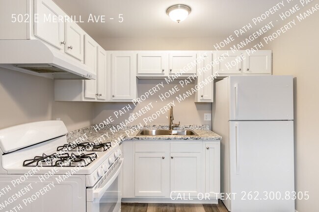 Foto del edificio - 502 E Merrill Ave