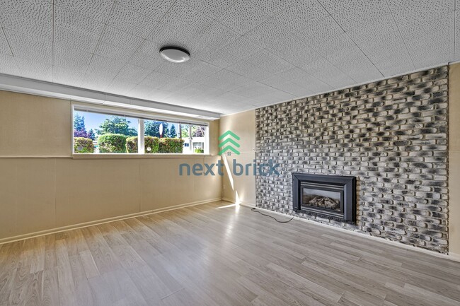 Building Photo - Beautiful home with 4 beds, 2 baths for rent