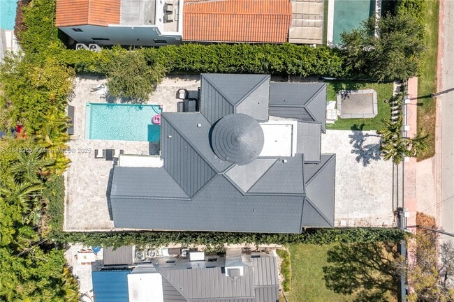 Foto del edificio - 5978 Alton Rd