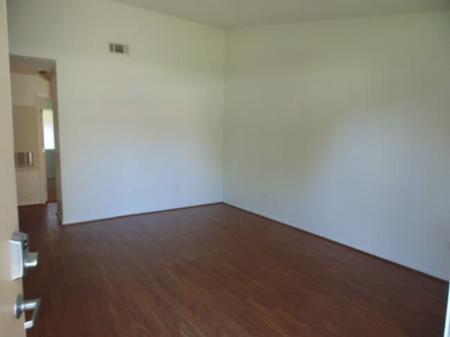 Foto del edificio - 3607MR