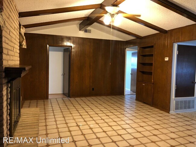 Foto del edificio - 3 br, 2 bath House - 4635 Kay Ann Dr
