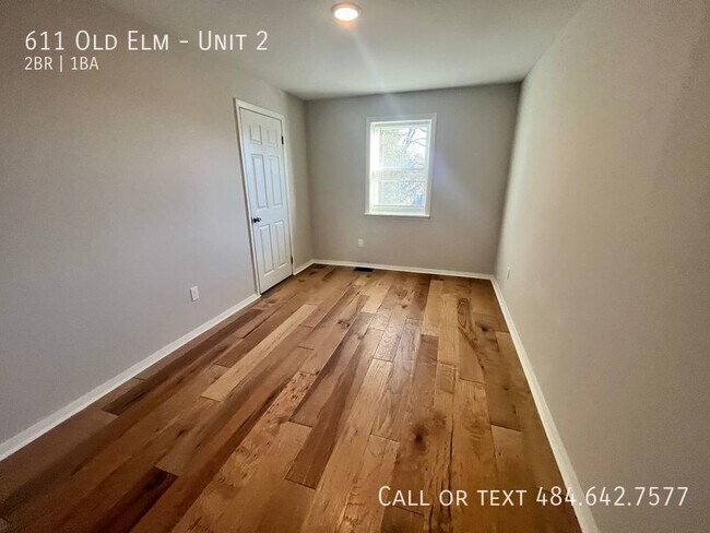 Foto del edificio - Newly Renovated Two Bedroom Apartment in C...