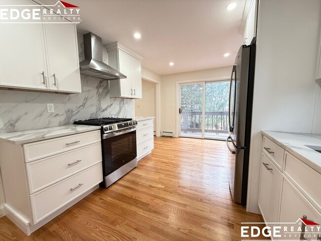 Foto del edificio - 19 Cottage St