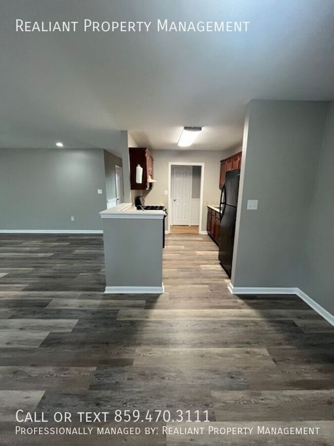 Building Photo - 164 Madonna Dr