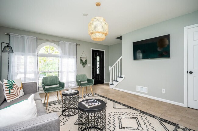Foto del edificio - 1263 Sweet Pine Dr