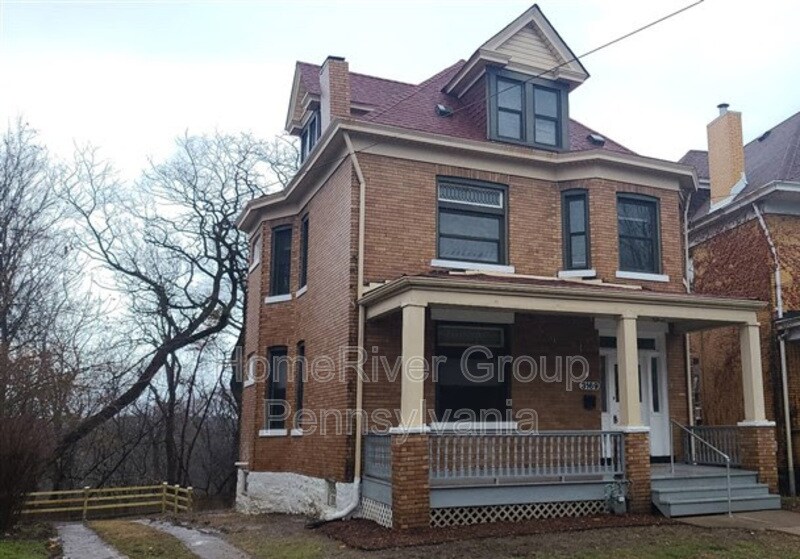 3169 Ashlyn St, Pittsburgh, PA 15204 House Rental in Pittsburgh, PA
