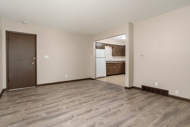 Building Photo - 3220/3222 Darwood Drive