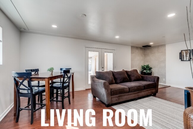 Photo - 7101 Wolff St House