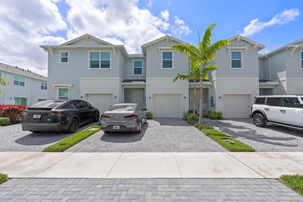 Foto principal - 5467 Flannigan Wy