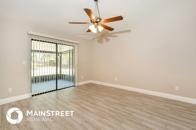 Building Photo - 2755 Candler Dr