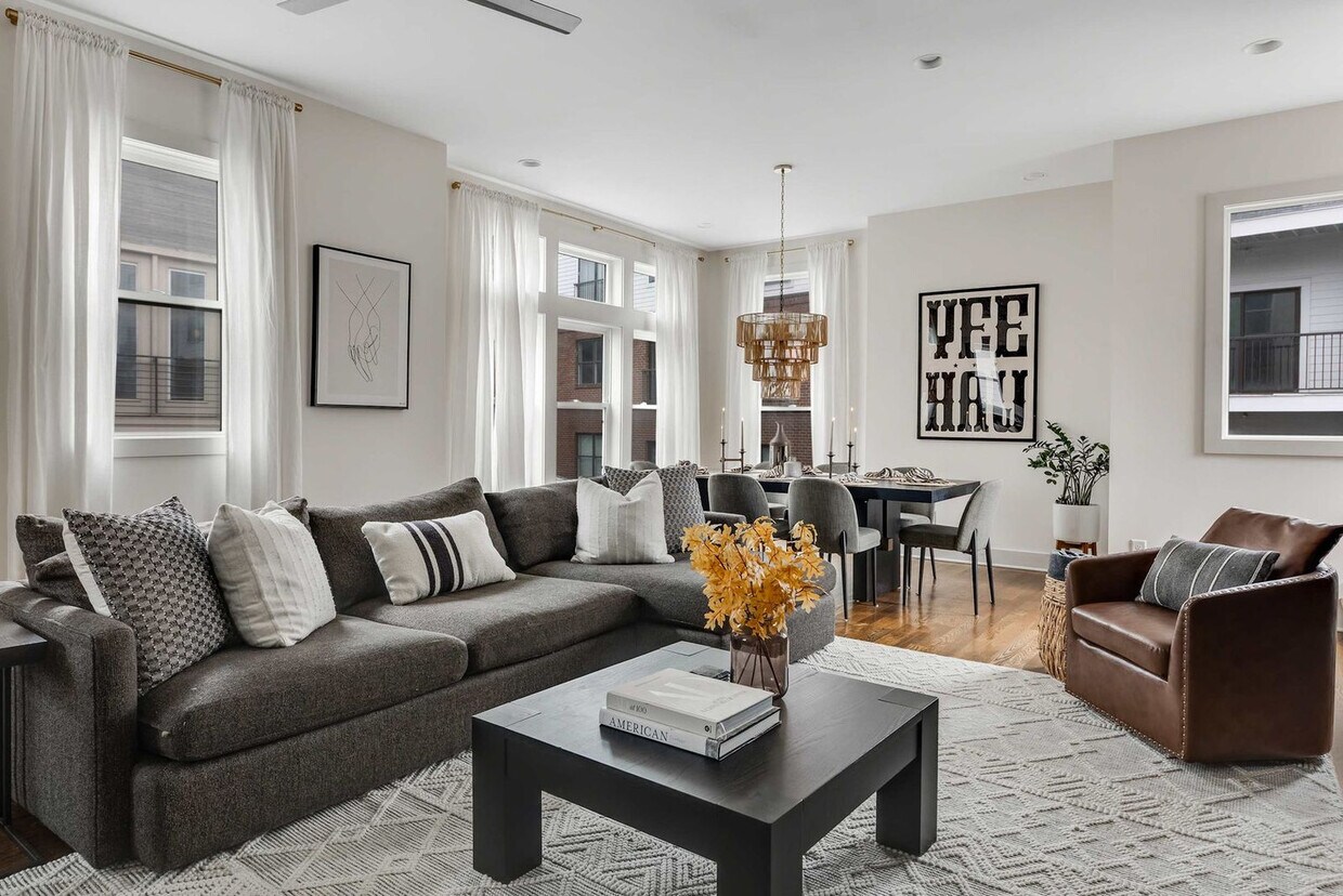 Foto principal - 1114A Wade Ave