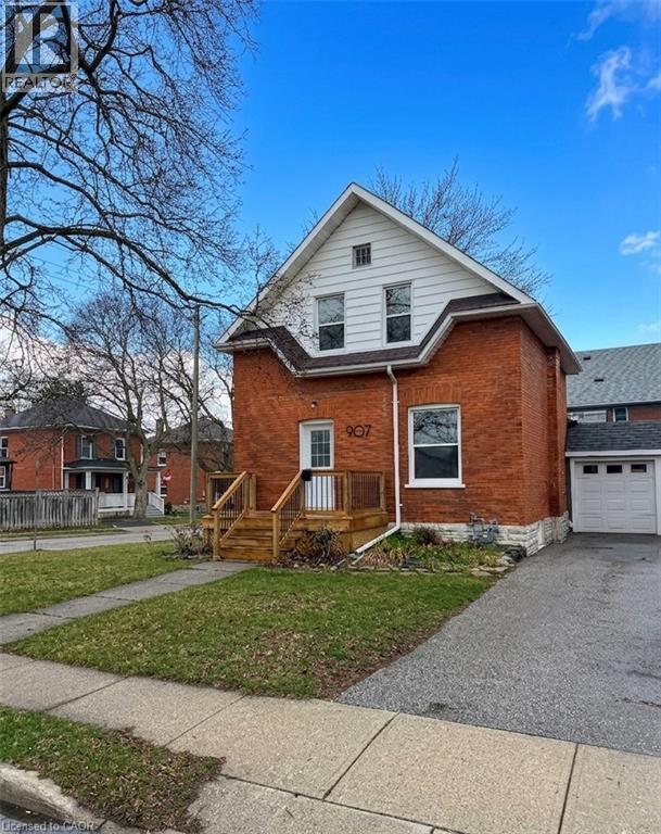 Photo du bâtiment - 907 Vine St