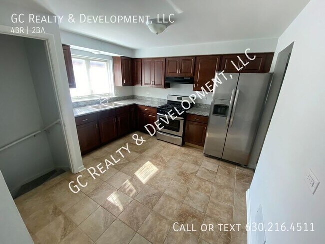 Foto del edificio - ***AVAILABLE IMMEDIATELY! DOLTON SFH / 4 B...