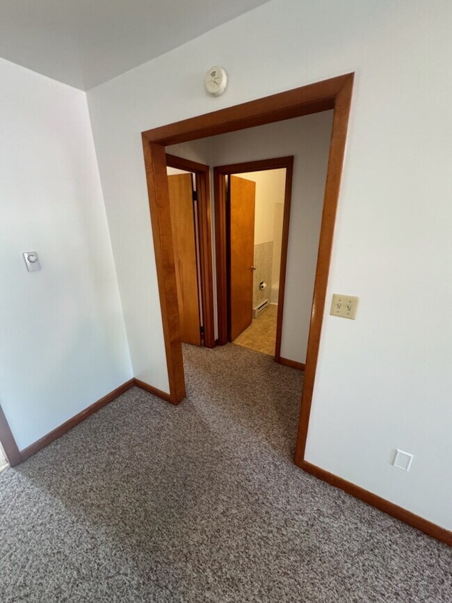 Foto del edificio - 2 Bed Single Level Apartment