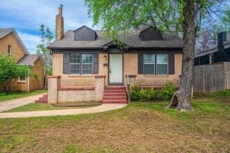 Building Photo - 1925 NW 28th St