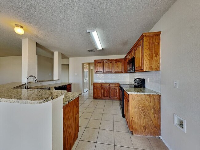 Foto del edificio - 6518 Ashland Dr