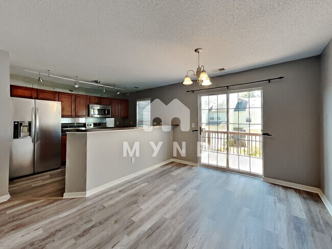 Building Photo - 3391 Parc Dr SW