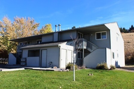 Primary Photo - 403 SW Higgins Ave