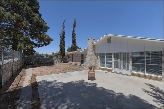 Foto del edificio - Coming Soon!